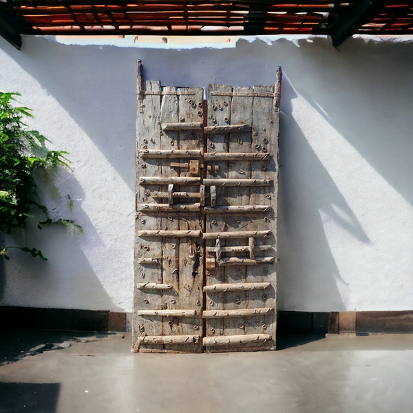 Oude Indiase deuren | Roomdivider | Bruin | Assymetrisch